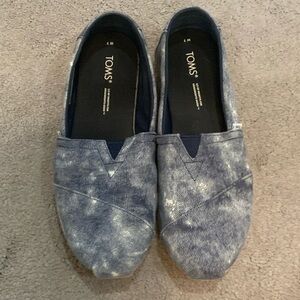 TOMS Women’s Denim Blue Slip-Ons